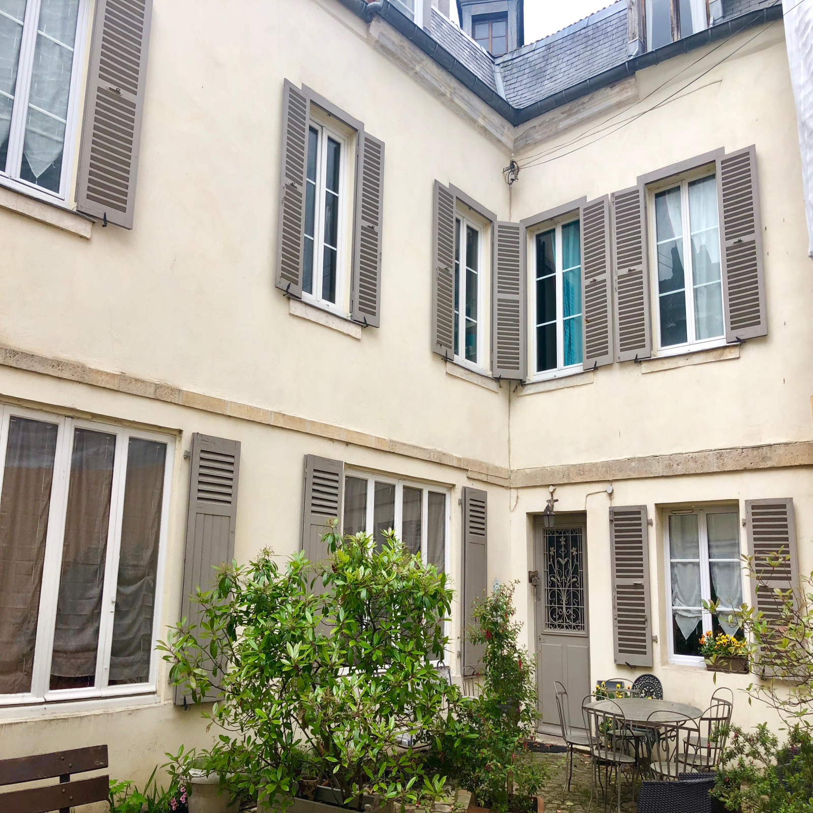 vente Chantilly centre, maison de 171m² avec 4 chambres, commerces à pieds. Signature Immobilier