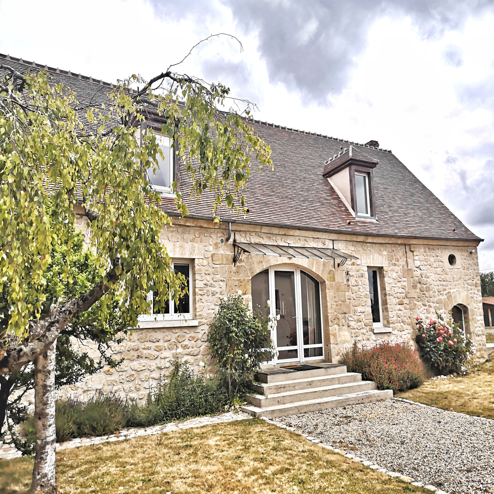 vente Proche Chantilly Propriété de charme clos de mur Signature